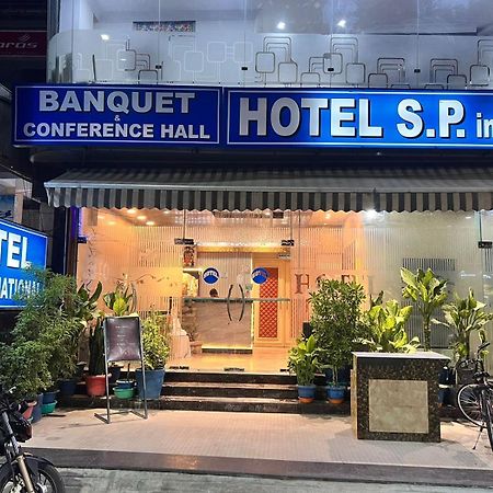 Hotel S P International A Unit Of Mavis Group Lucknow Buitenkant foto